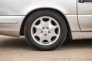 Mercedes-Benz 500 SL R129 1992