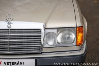 Mercedes-Benz 300 Benz  W124 300 CE 1991