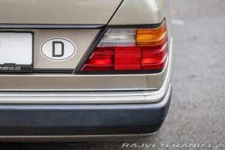 Mercedes-Benz 300 Benz  W124 300 CE 1991