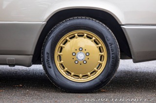 Mercedes-Benz 300 Benz  W124 300 CE 1991