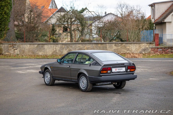 Alfa Romeo Alfetta Romeo Alfetta GTV 2.0 1982
