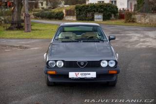 Ostatní značky Ostatní modely Alfa Romeo Alfetta GTV 2.0 1982
