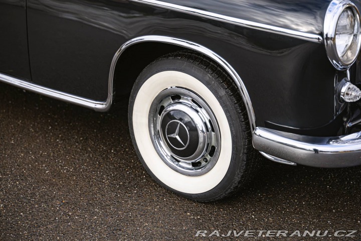 Mercedes-Benz 220 220S Coupé 1959