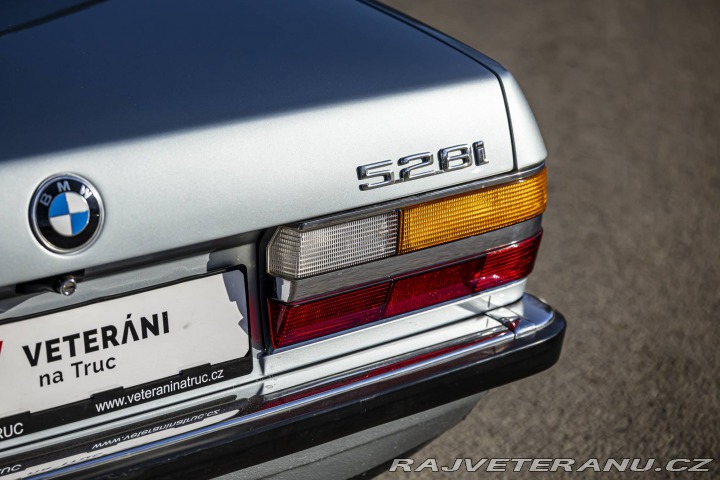 BMW 5 528i E28 1982