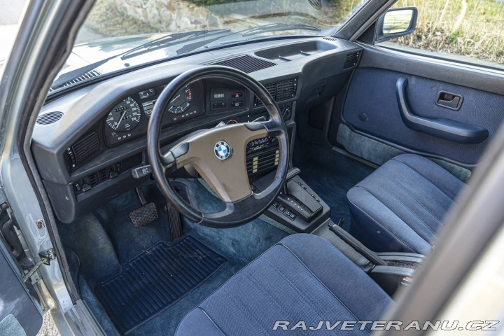 BMW 5 528i E28 1982