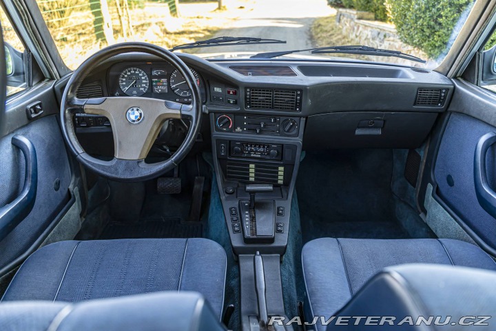 BMW 5 528i E28 1982