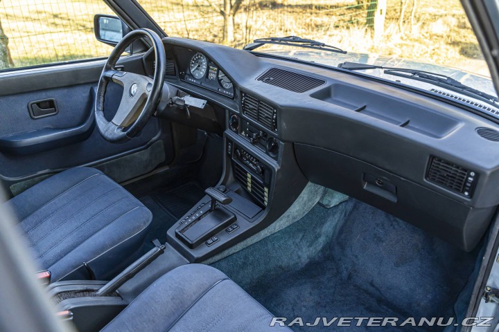 BMW 5 528i E28 1982
