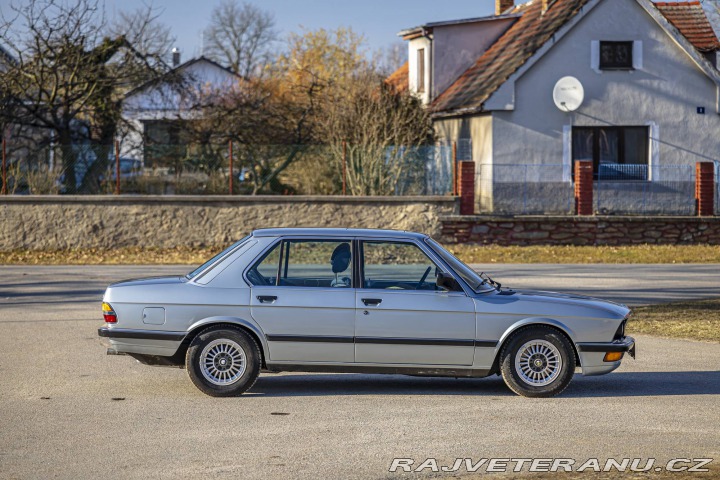 BMW 5 528i E28 1982