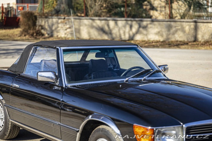 Mercedes-Benz 350 SL350 1974