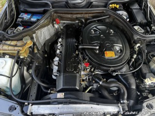 Mercedes-Benz 300 300CE W124 1989