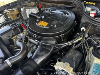 Mercedes-Benz 300 300CE W124 1989