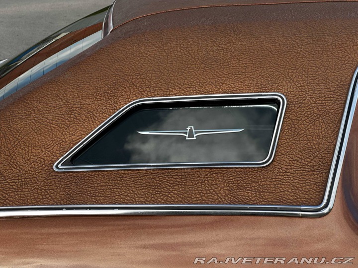 Ford Thunderbird 1975