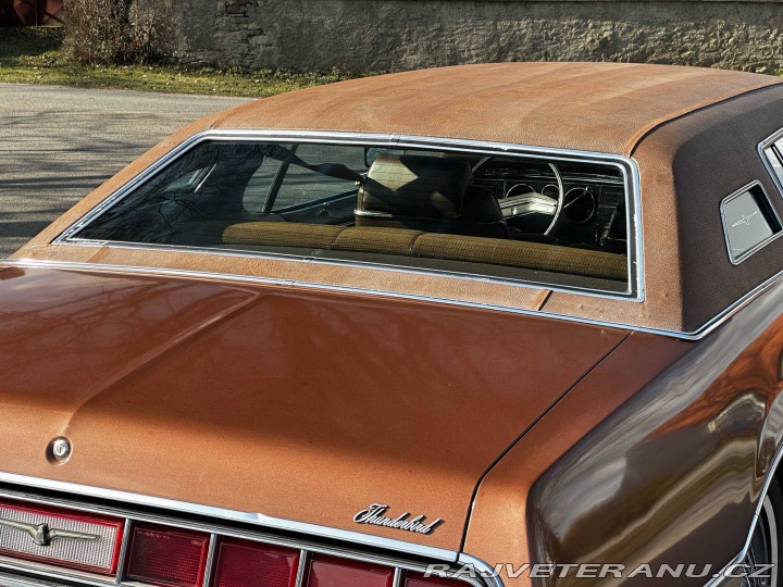 Ford Thunderbird 1975