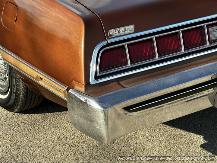 Ford Thunderbird 1975