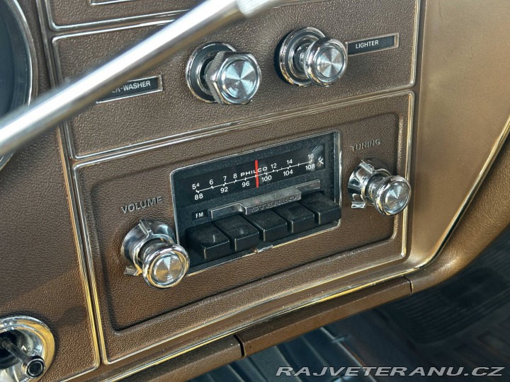 Ford Thunderbird 1975