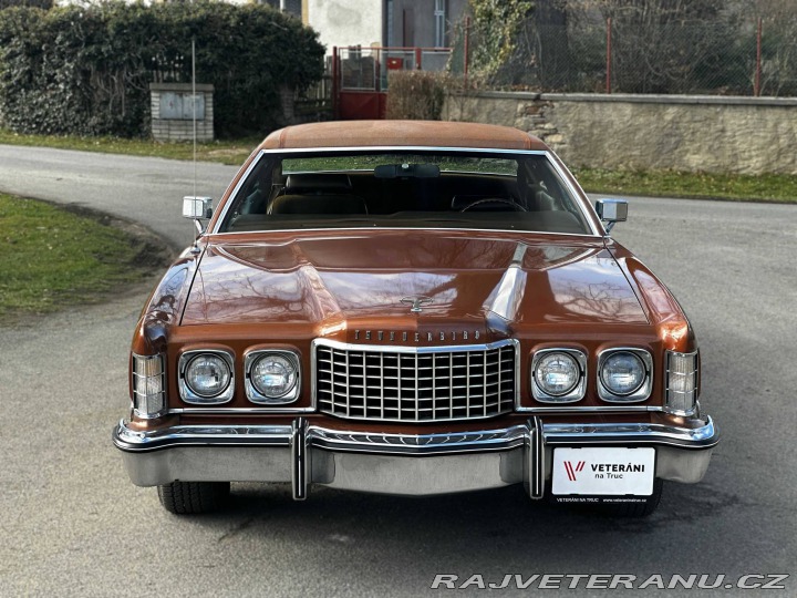 Ford Thunderbird 1975