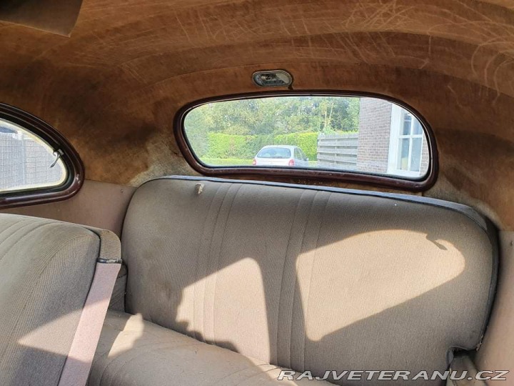 Packard 110 coupe 1941