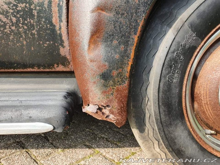 Packard 110 coupe 1941