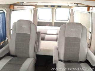 Ford Econoline E-150 1988