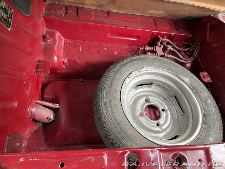 Škoda 110 L typ 717 1976