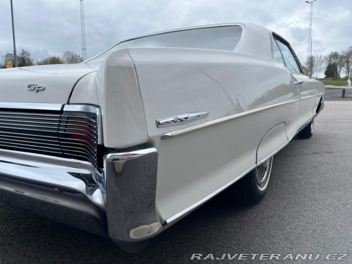 Pontiac Grand Prix Coupe 1965
