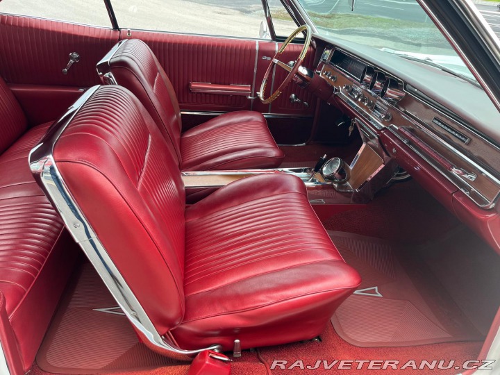 Pontiac Grand Prix Coupe 1965