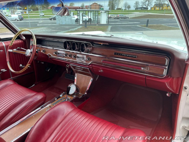Pontiac Grand Prix Coupe 1965