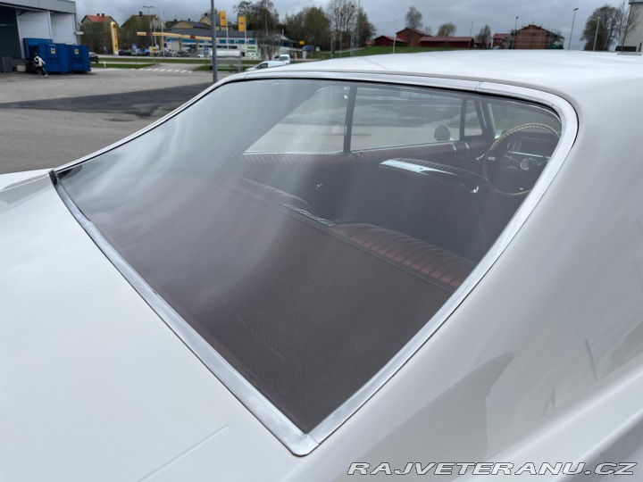 Pontiac Grand Prix Coupe 1965