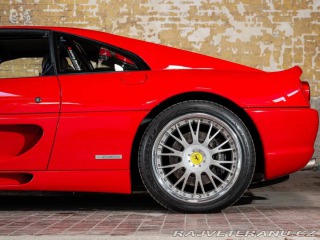 Ferrari 355 F355 1995