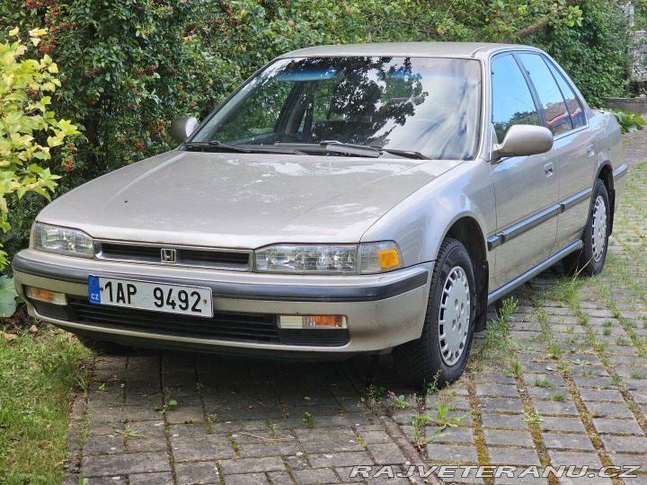 Honda Accord  1990