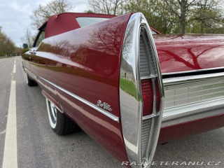 Cadillac DeVille Convertible 1967