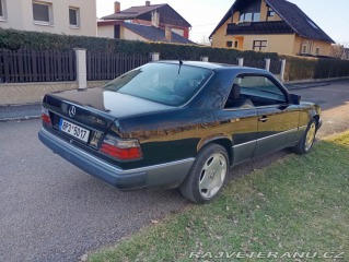 Mercedes-Benz 230 W124 1990