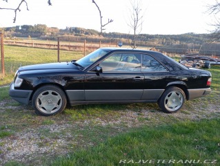 Mercedes-Benz 230 W124 1990