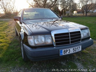 Mercedes-Benz 230 W124 1990