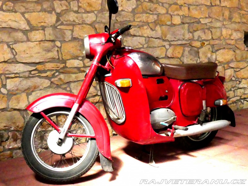 Jawa 250 559