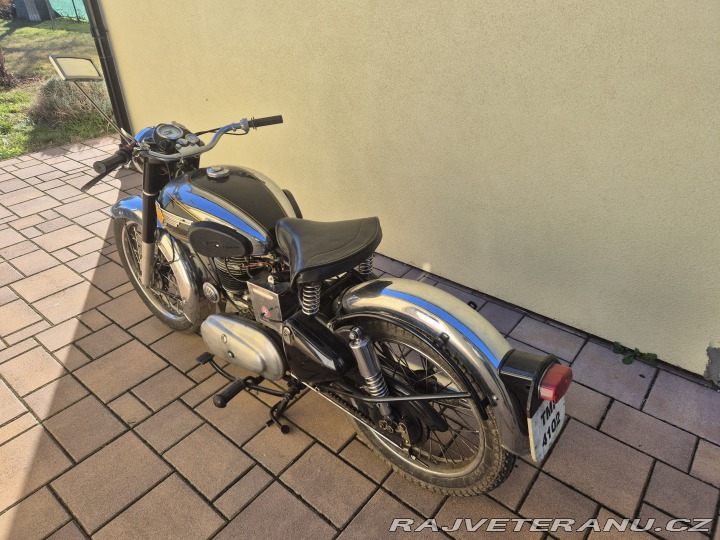 Ostatní značky Ostatní modely Royal Enfield Bullet 350 1972