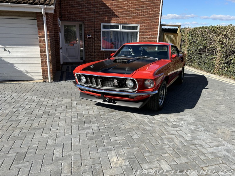 Ford Mustang Mach 1