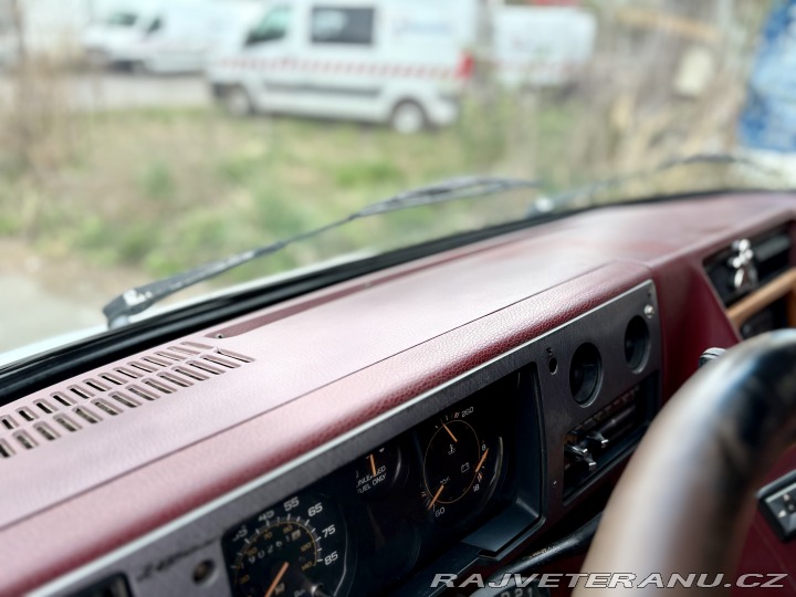 Chevrolet G20 Rocky Ridge Conversion 1992