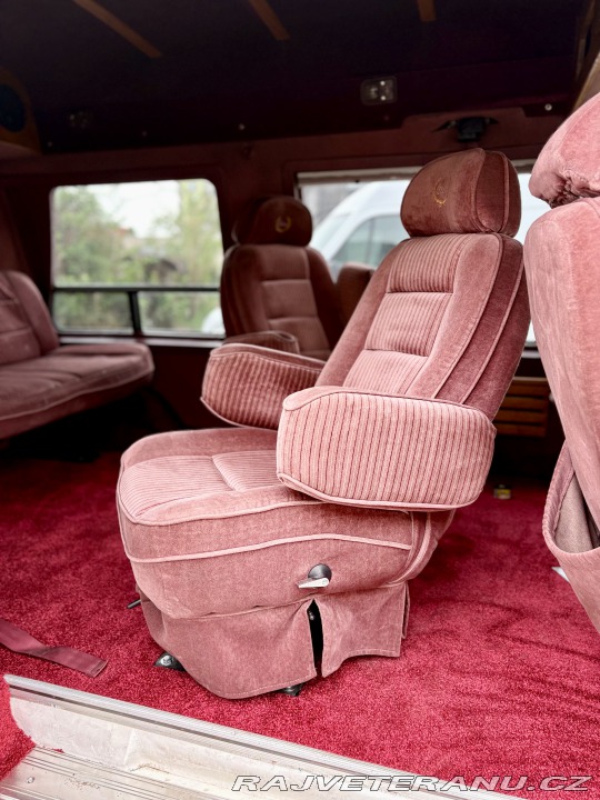Chevrolet G20 Rocky Ridge Conversion 1992