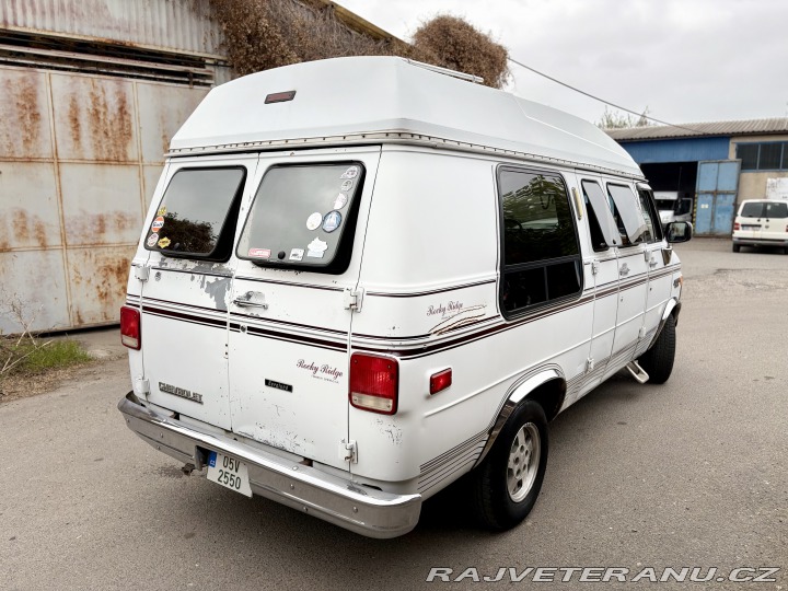 Chevrolet G20 Rocky Ridge Conversion 1992