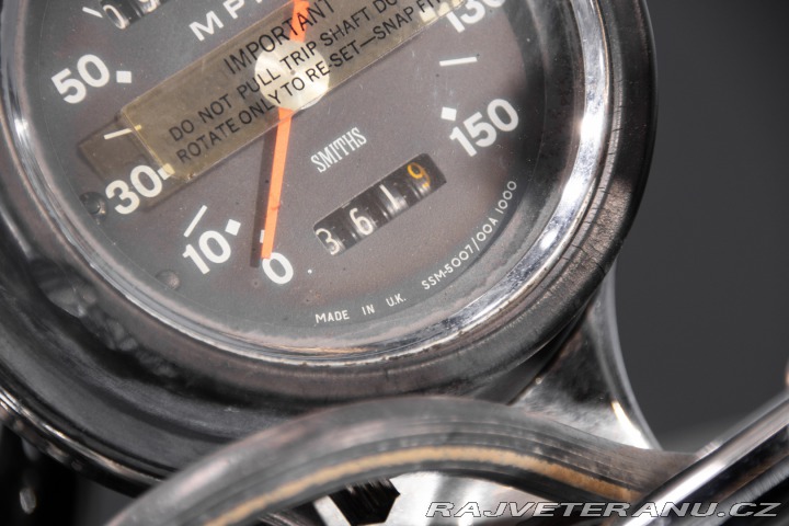 Triumph Trident T 150 V Trident 750 1973
