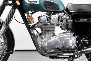 Triumph Trident T 150 V Trident 750 1973