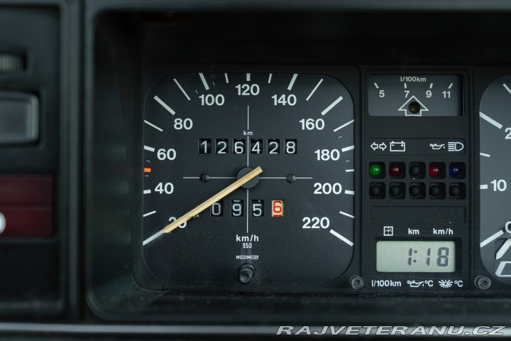 Volkswagen Golf MK1 GLI 1800 CABRIOLET 1983