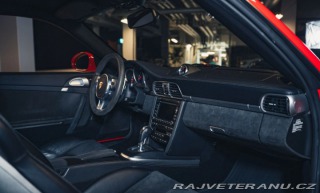 Porsche 911 Carrera GTS 2012