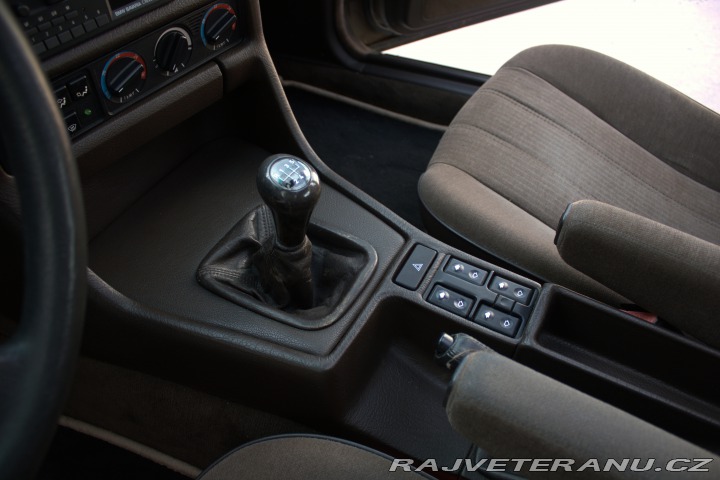 BMW 7 730i 1987