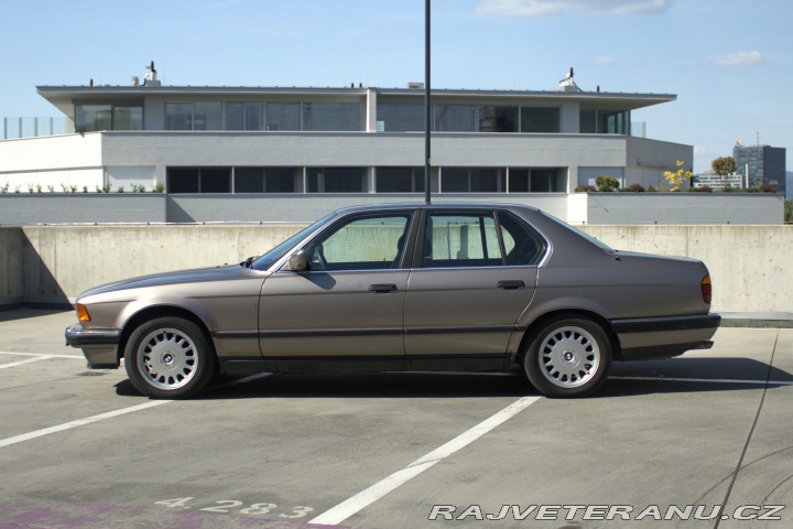 BMW 7 730i 1987