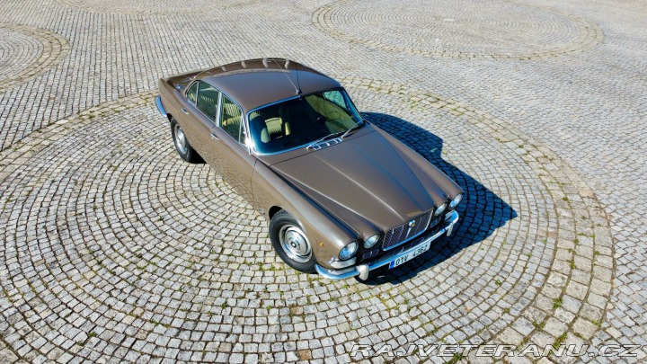 Jaguar XJ XJ6 Serie I 1971