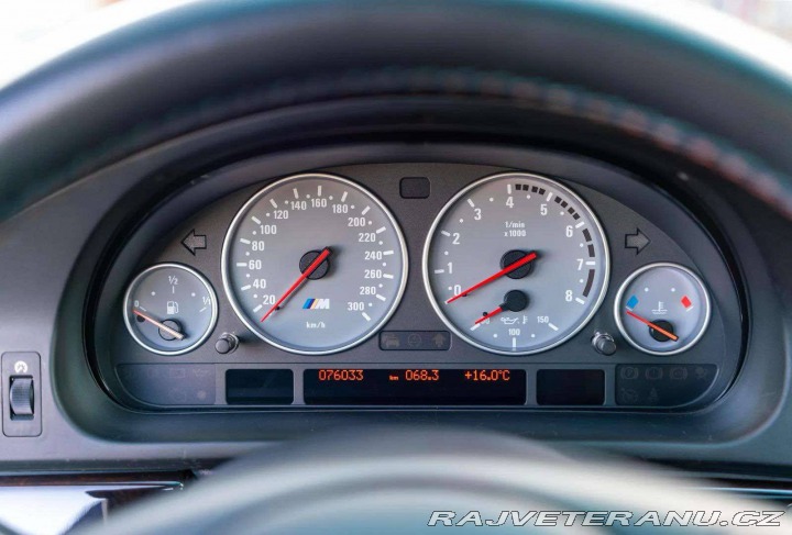 BMW M5 E39 2000