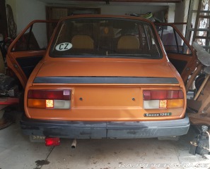 Škoda 120 L
