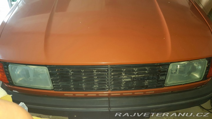 Škoda 120 L 1986